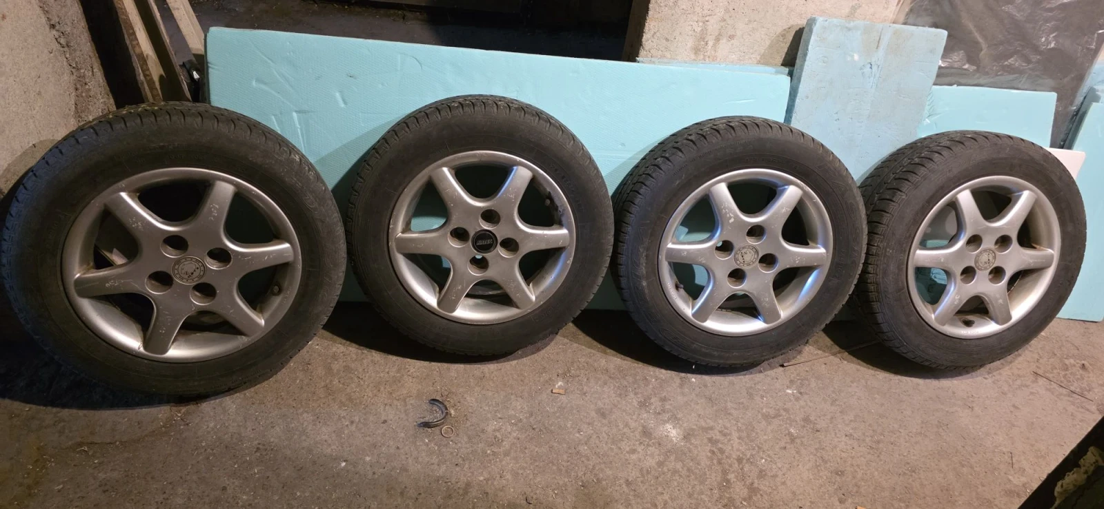 Гуми с джанти Debica 175/65R14, снимка 2 - Гуми и джанти - 55804735