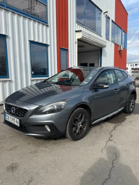 Volvo V40 Cross Country D2, снимка 1