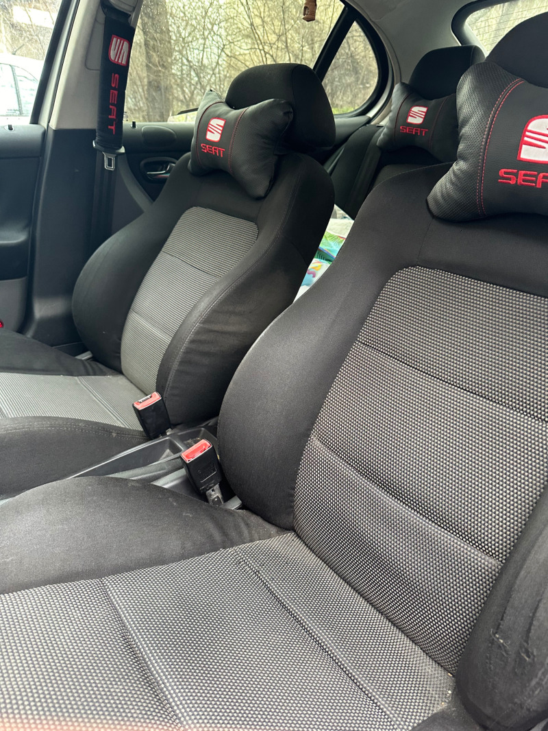 Seat Leon 1.9 TDI, снимка 10 - Автомобили и джипове - 44383686