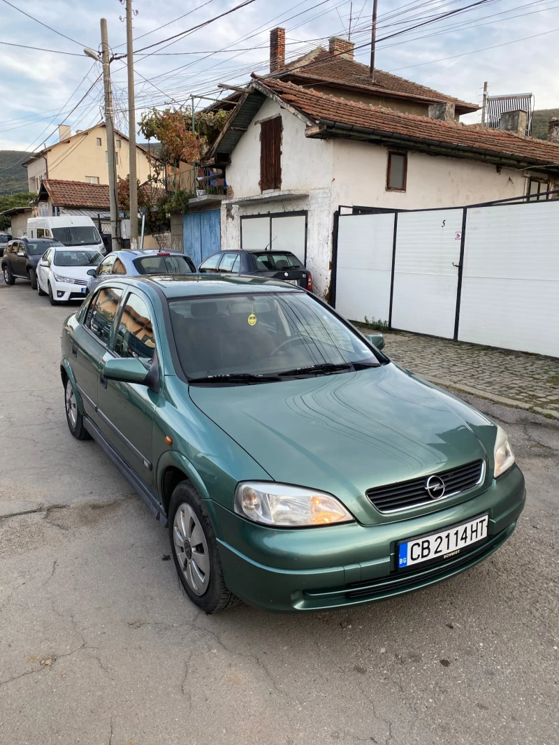 Opel Astra, снимка 1 - Автомобили и джипове - 47512087