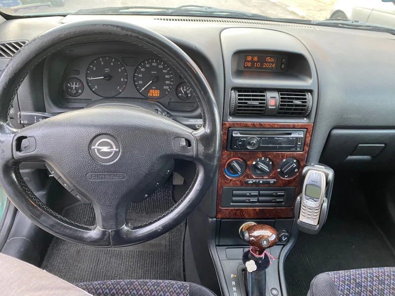 Opel Astra, снимка 8 - Автомобили и джипове - 47512087