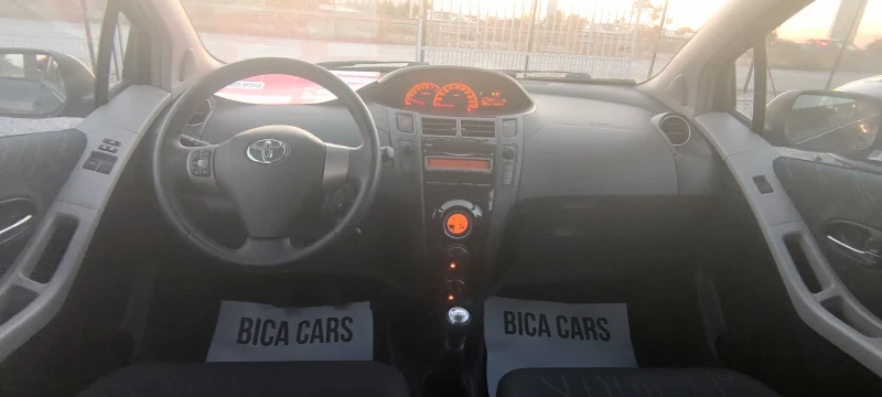 Toyota Yaris 1.33i , снимка 10 - Автомобили и джипове - 47635082