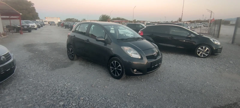 Toyota Yaris 1.33i , снимка 3 - Автомобили и джипове - 47635082