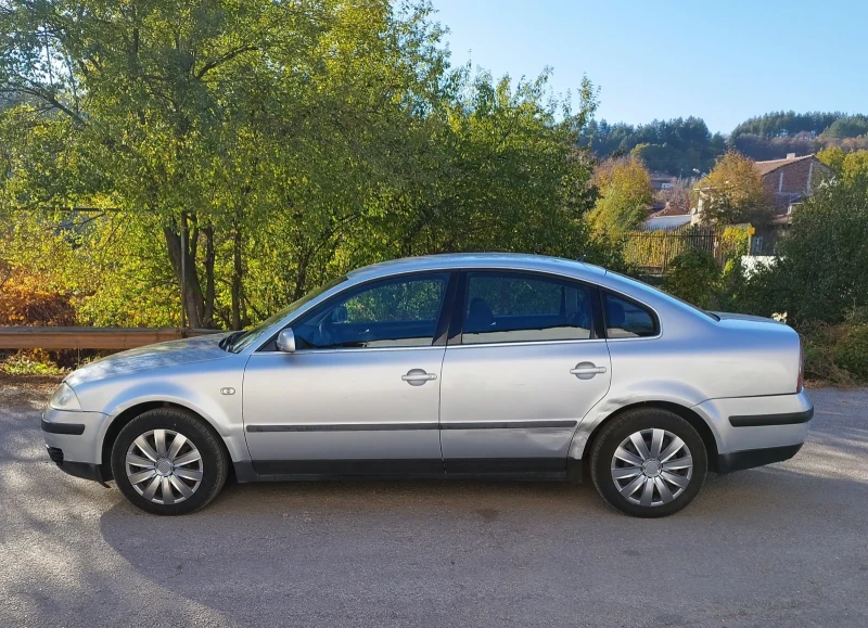 VW Passat 1.9TDI* 130k.s* Sedan, снимка 5 - Автомобили и джипове - 47727768