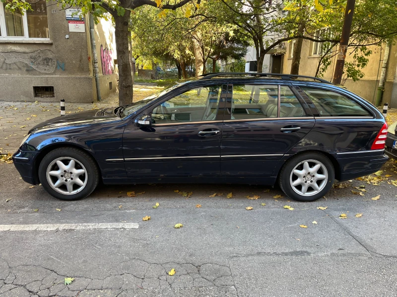 Mercedes-Benz C 320, снимка 5 - Автомобили и джипове - 47811989