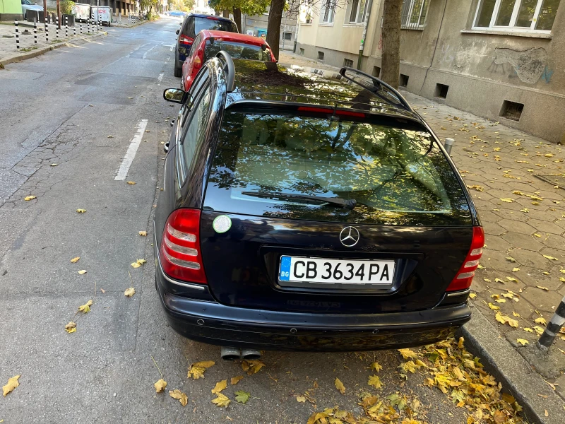 Mercedes-Benz C 320, снимка 7 - Автомобили и джипове - 47811989