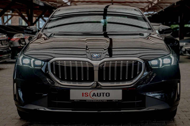 BMW 550 e/xDrive/M-Sport/HuD/Камера/Adaptive Drive