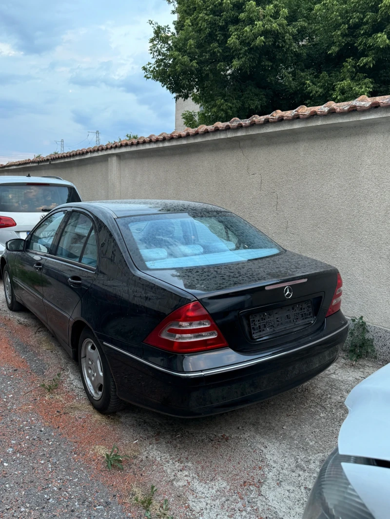 Mercedes-Benz 180, снимка 2 - Автомобили и джипове - 52056939