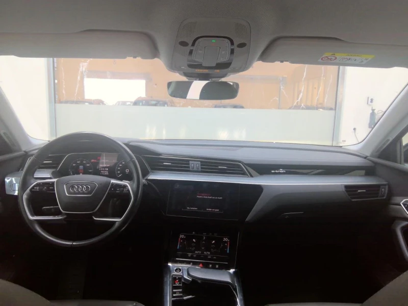 Audi E-Tron E-Tron 55 Business, снимка 13 - Автомобили и джипове - 52695795