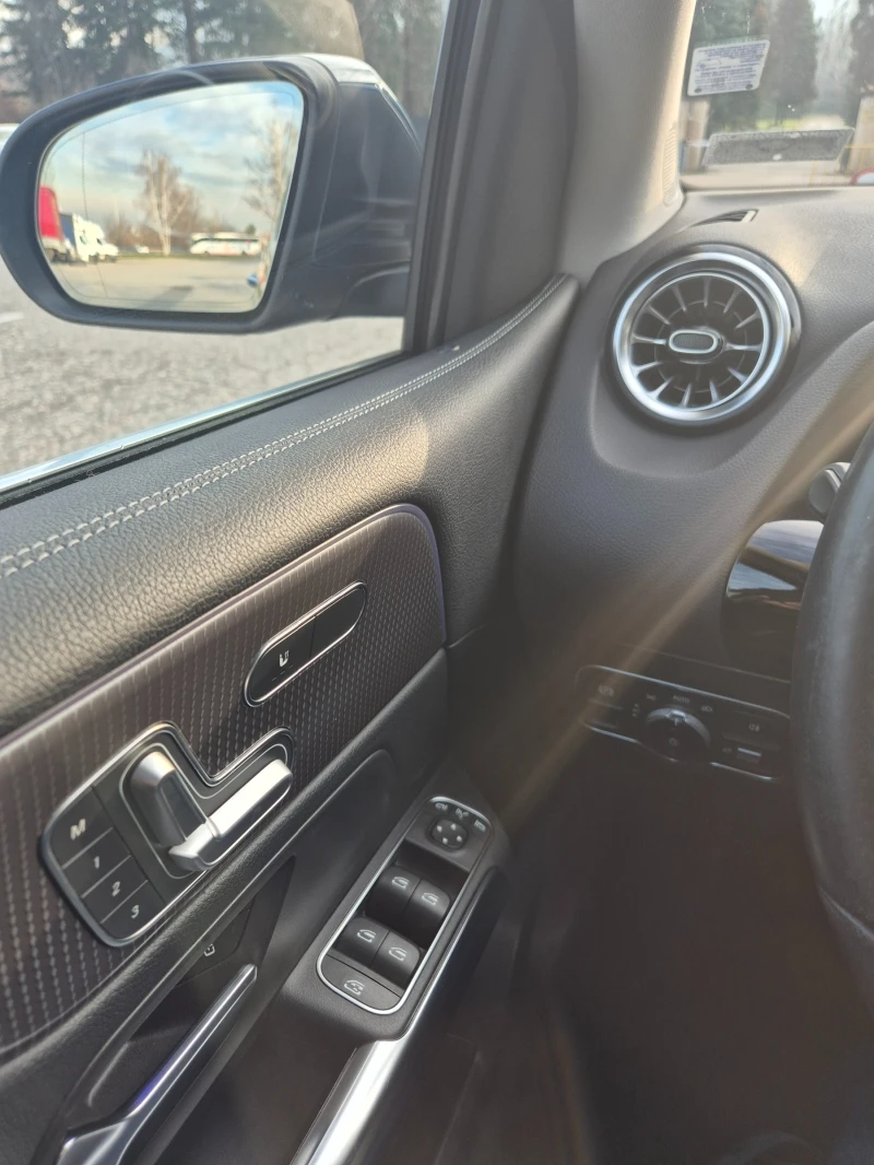 Mercedes-Benz B 250 4MATIC, снимка 14 - Автомобили и джипове - 52839589