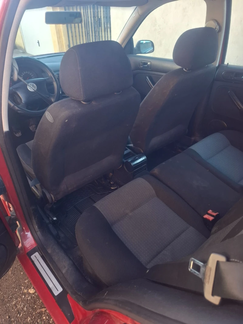 VW Golf 1.9 TDI (101 Hp), снимка 6 - Автомобили и джипове - 52920237