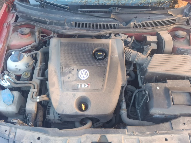 VW Golf 1.9 TDI (101 Hp), снимка 13 - Автомобили и джипове - 52920237