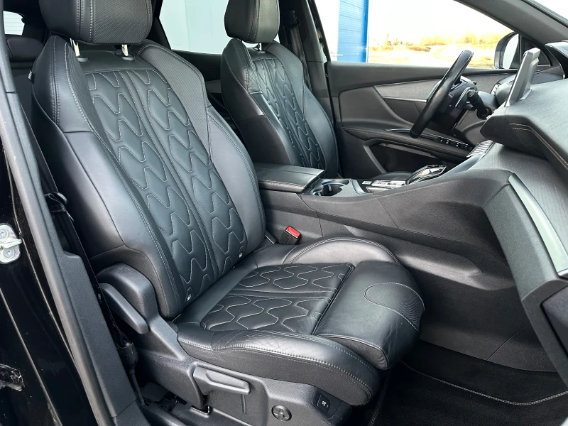 Peugeot 3008 2.0 HDi 180кс/ GT Line/ Всички екстри/ Обслужен, снимка 13 - Автомобили и джипове - 53156056