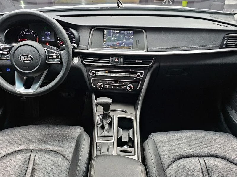 Kia K5 2.0| 160к.с.| ВКЛ.ТЕХНОТЕСТ, снимка 7 - Автомобили и джипове - 55222240