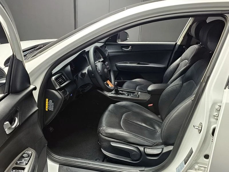 Kia K5 2.0| 160к.с.| ВКЛ.ТЕХНОТЕСТ, снимка 10 - Автомобили и джипове - 55222240