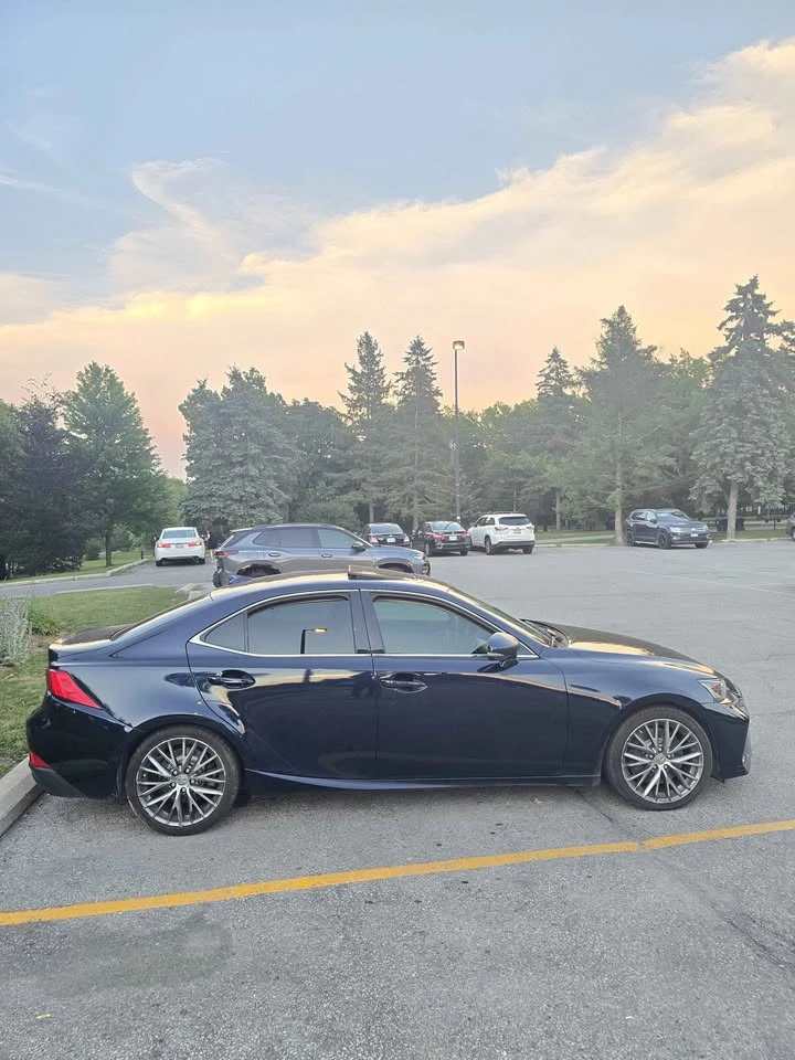 Lexus IS 300 * AWD* АВТОКРЕДИТ БЕЗ ПЪРВОНАЧАЛНА ВНОСКА* , снимка 12 - Автомобили и джипове - 55313469