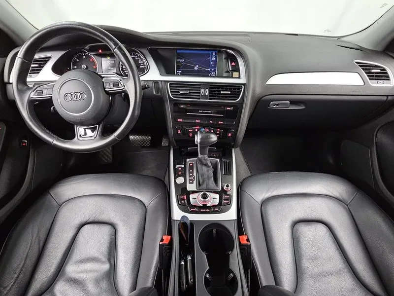 Audi A4 2.0 TDI - САМО 30% АВАНС, снимка 7 - Автомобили и джипове - 55738751