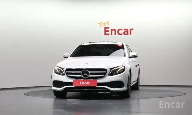 Mercedes-Benz E 220 D * AVANTGARDE * ШИБИДАХ * , снимка 2 - Автомобили и джипове - 56092699