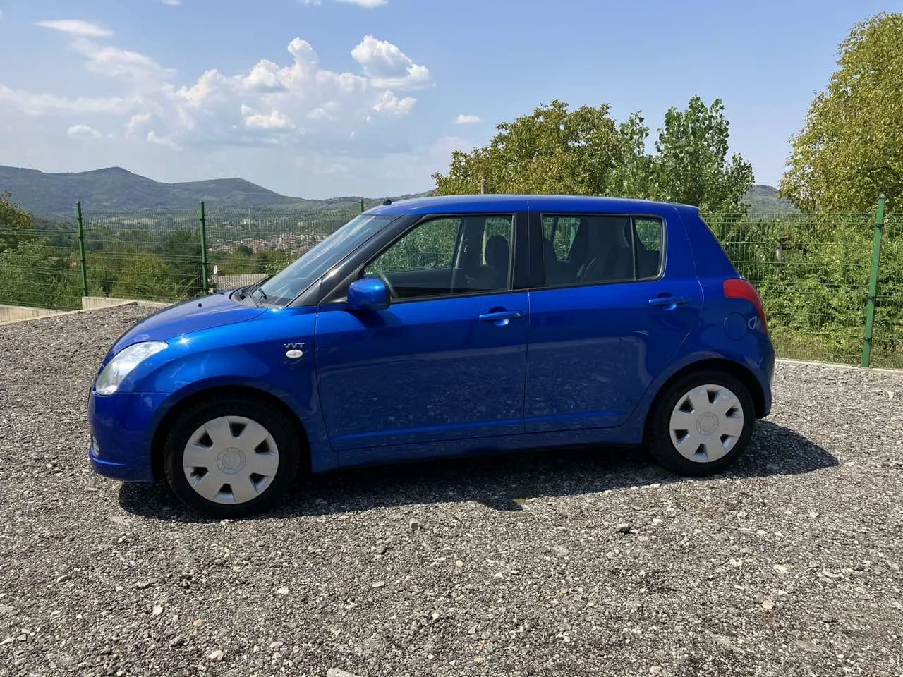 Suzuki Swift 1.5-Автоматик - изображение 2