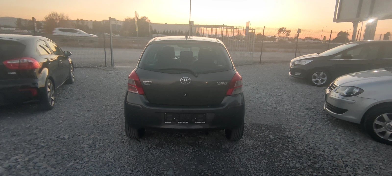 Toyota Yaris 1.33i  - изображение 5