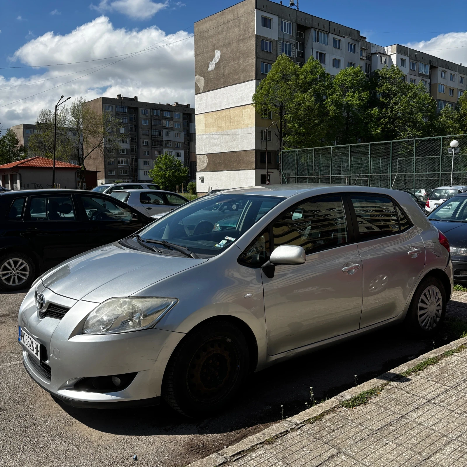 Toyota Auris  - изображение 2