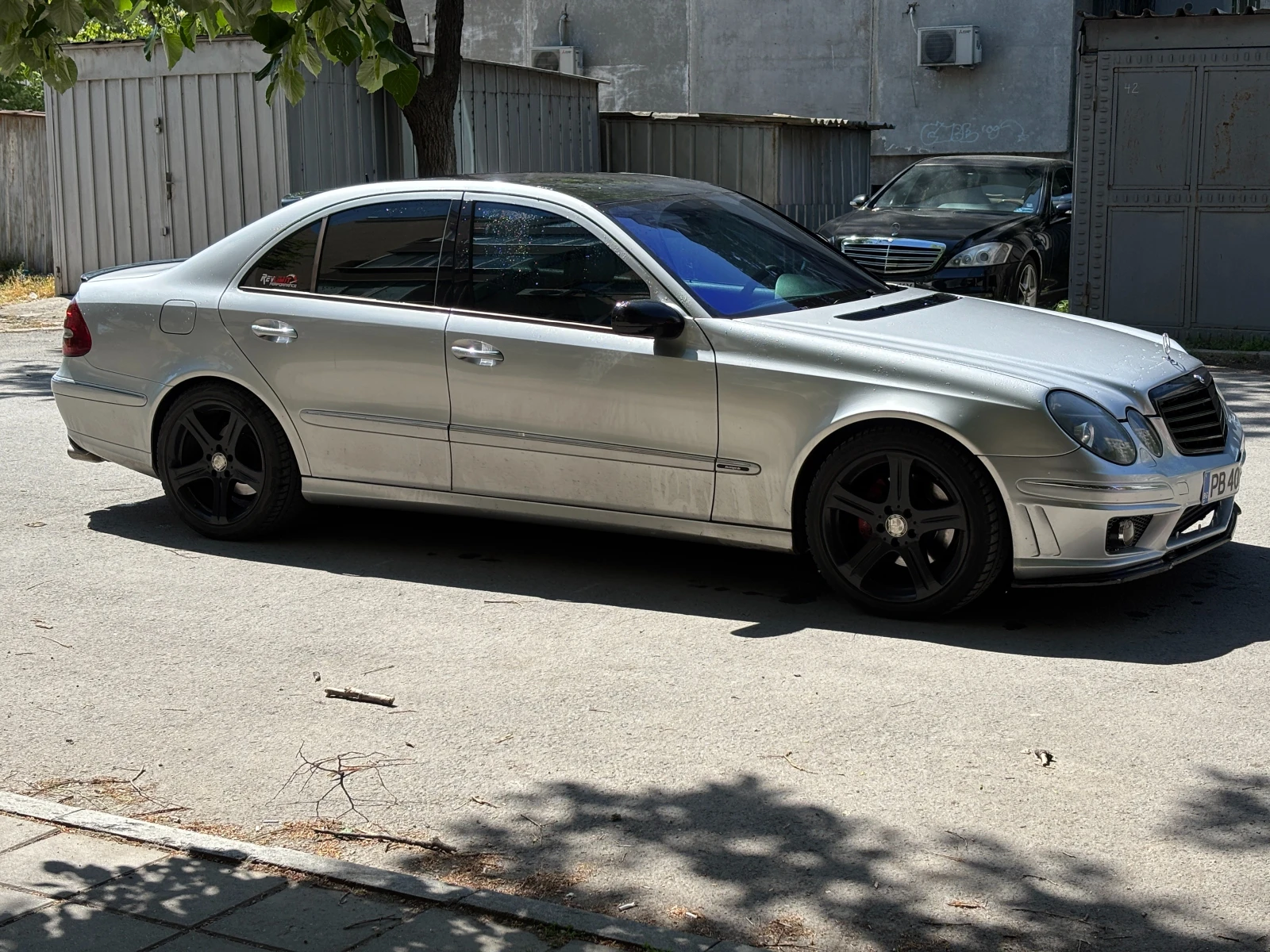 Mercedes-Benz E 320 CDI - изображение 4