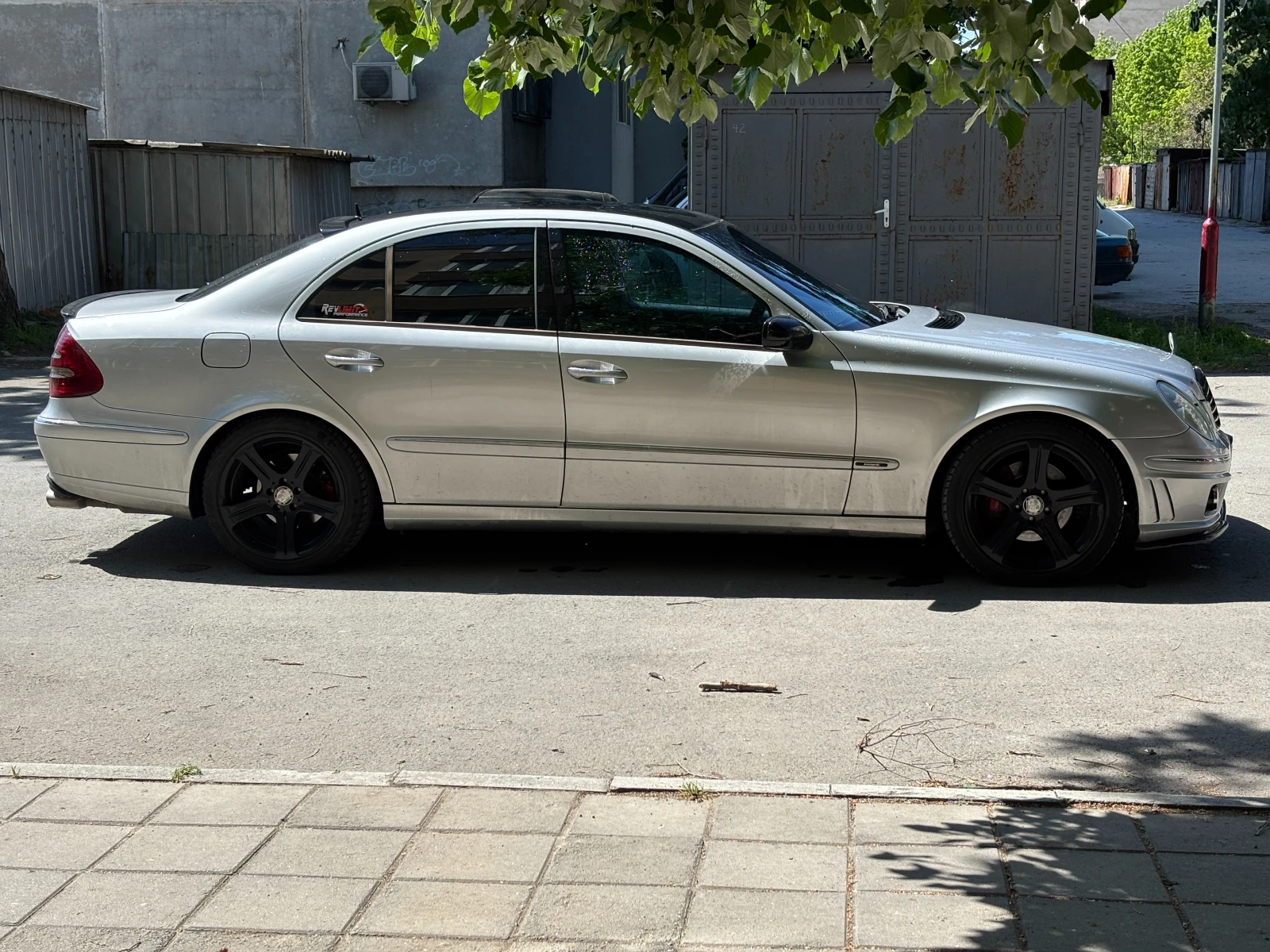Mercedes-Benz E 320 CDI - изображение 9
