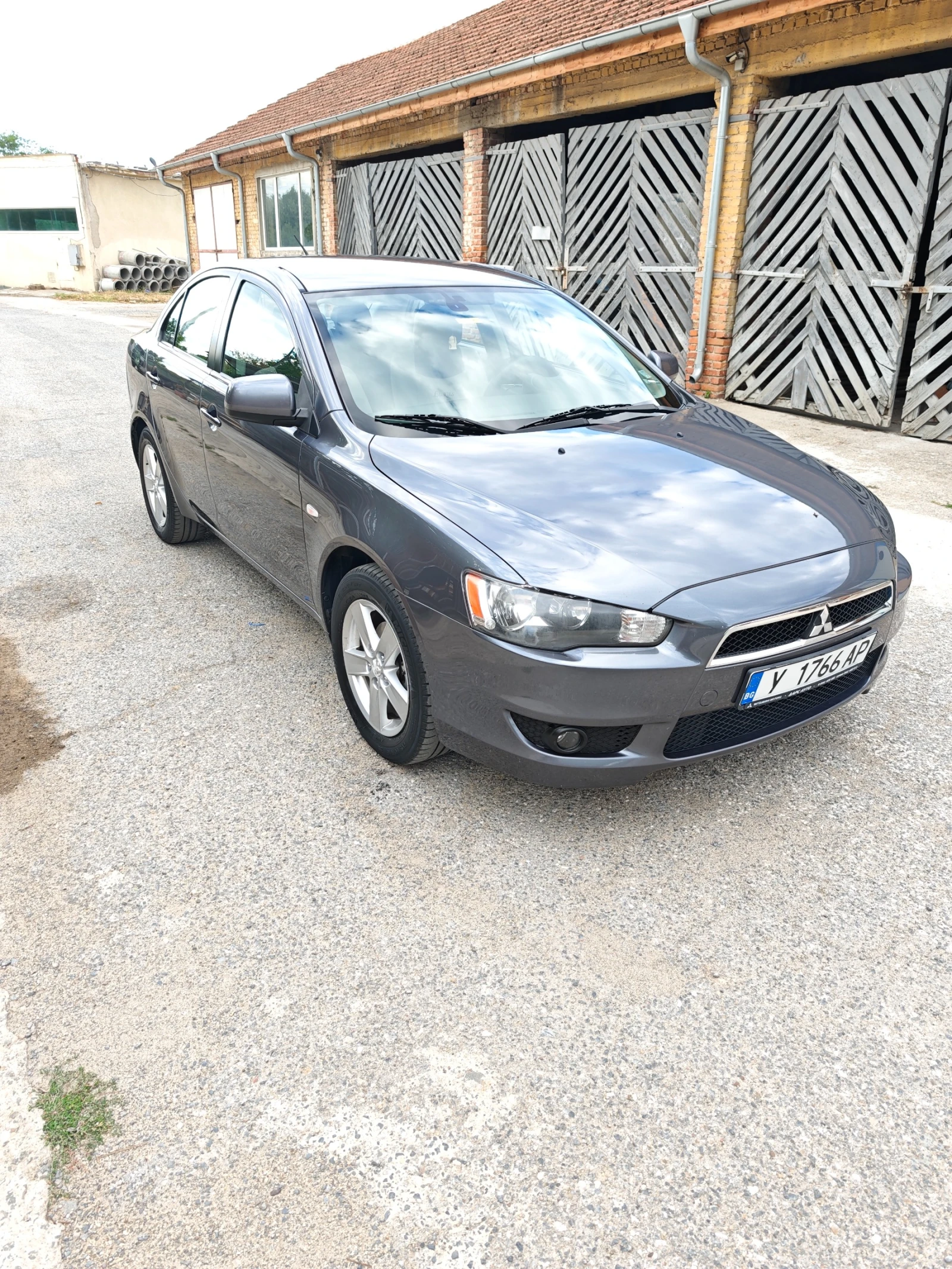 Mitsubishi Lancer  - изображение 7