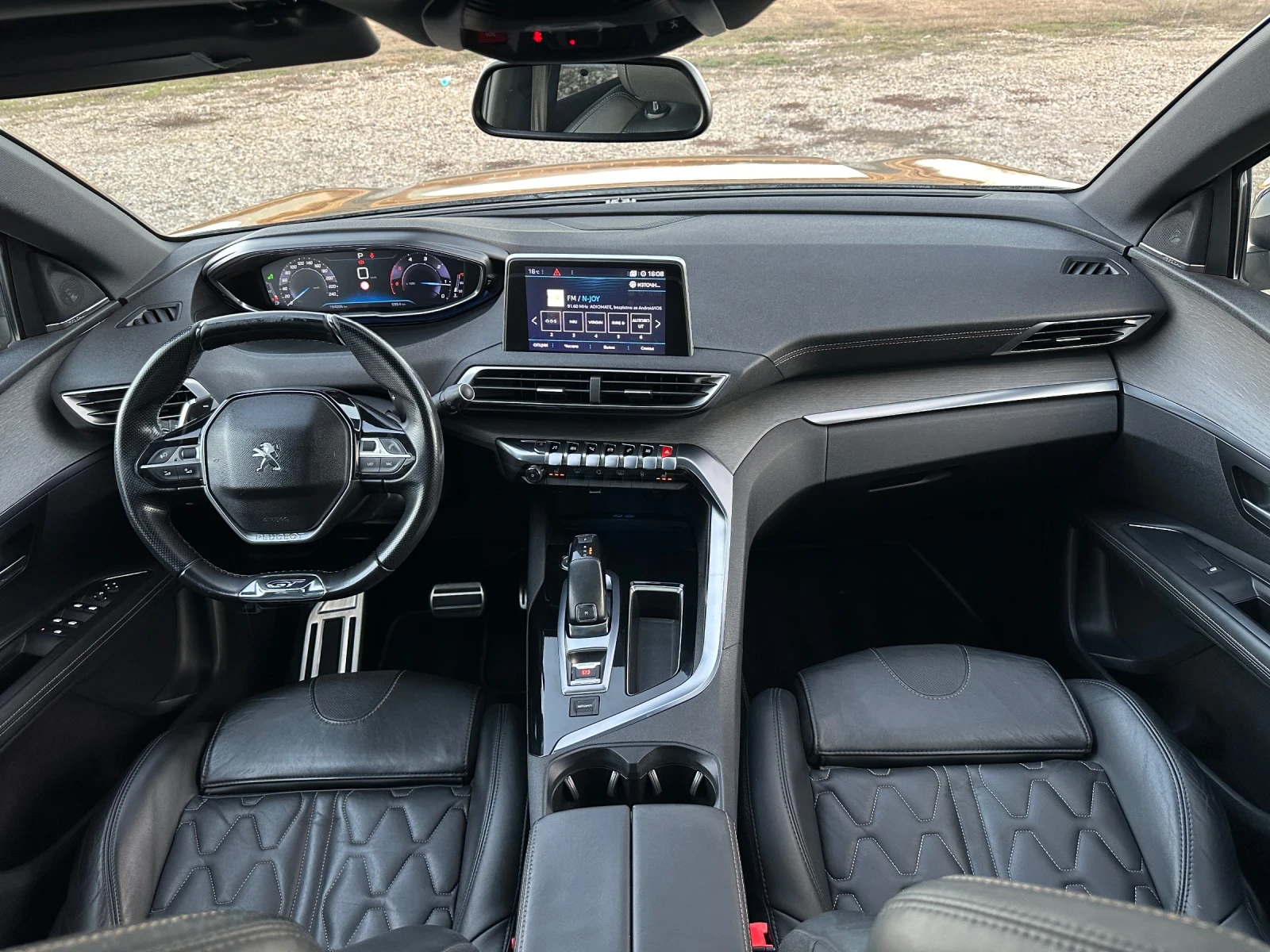 Peugeot 3008 2.0 HDi 180кс/ GT Line/ Всички екстри/ Обслужен - изображение 8