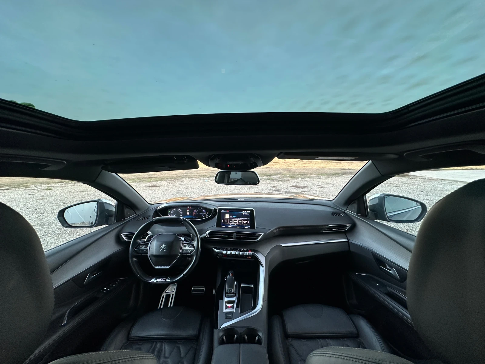 Peugeot 3008 2.0 HDi 180кс/ GT Line/ Всички екстри/ Обслужен - изображение 9