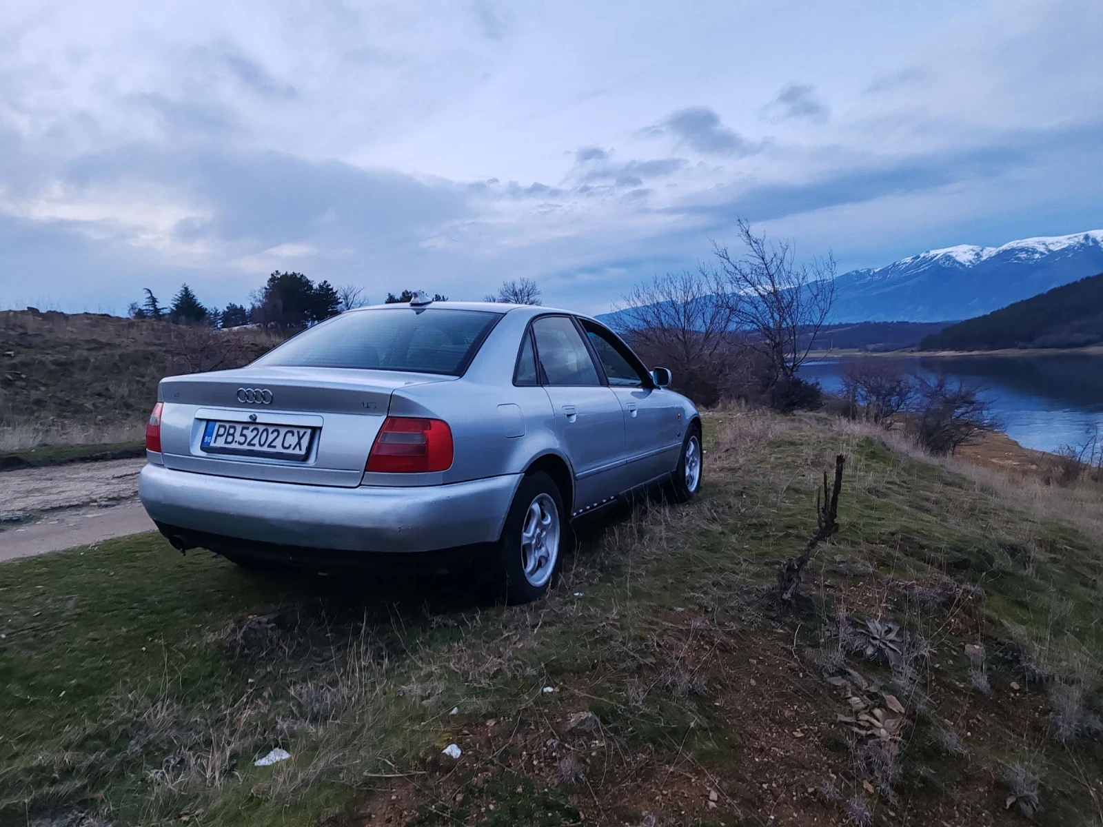 Audi A4 1.6 i | Mobile.bg � ����������� 5
