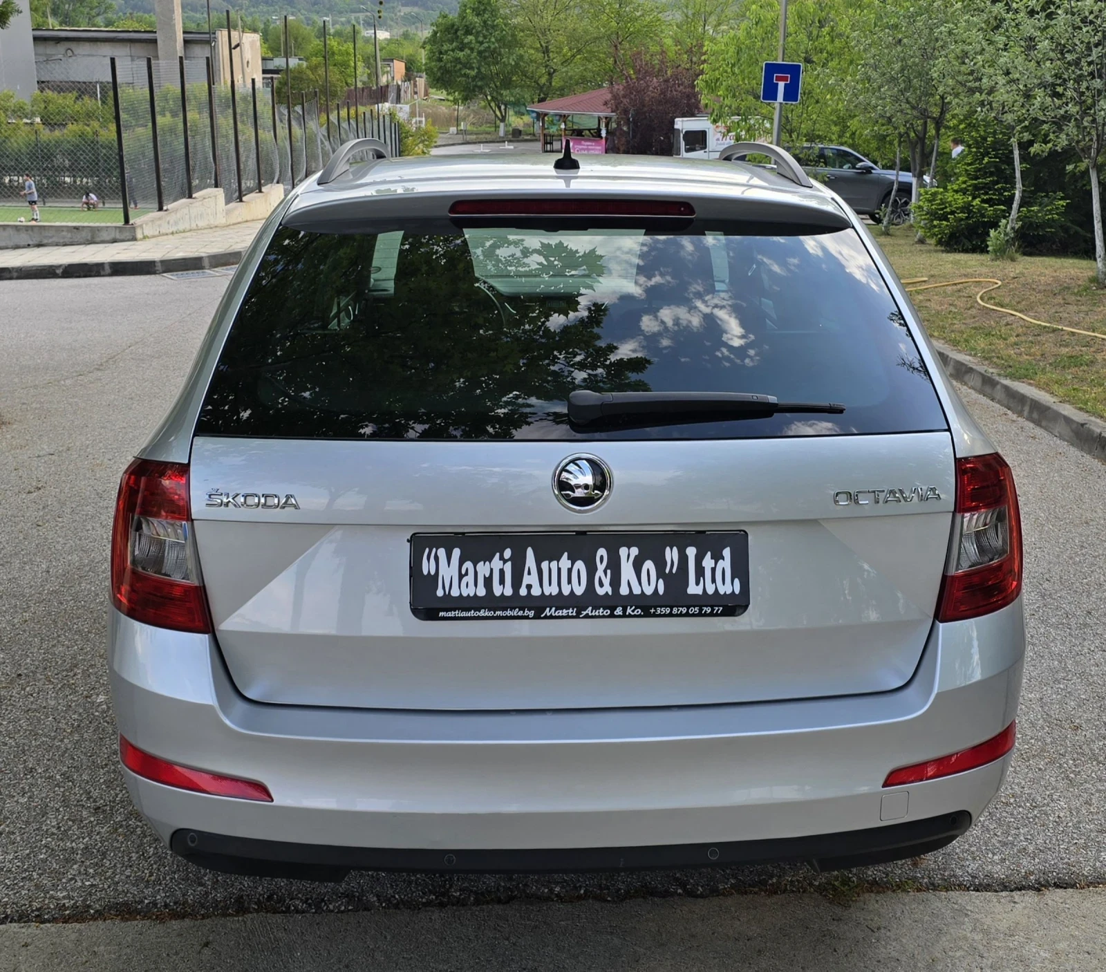 Skoda Octavia 2.0 TDI, снимка 8 - Автомобили и джипове - 54023744