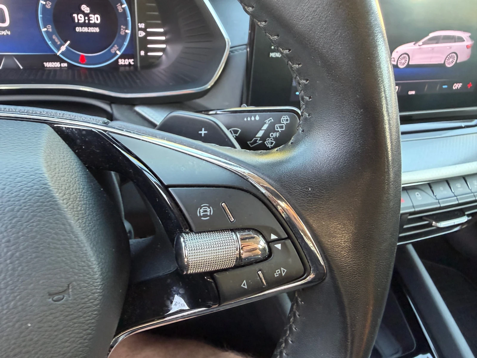 Skoda Octavia TDI DSG, снимка 14 - Автомобили и джипове - 55532333