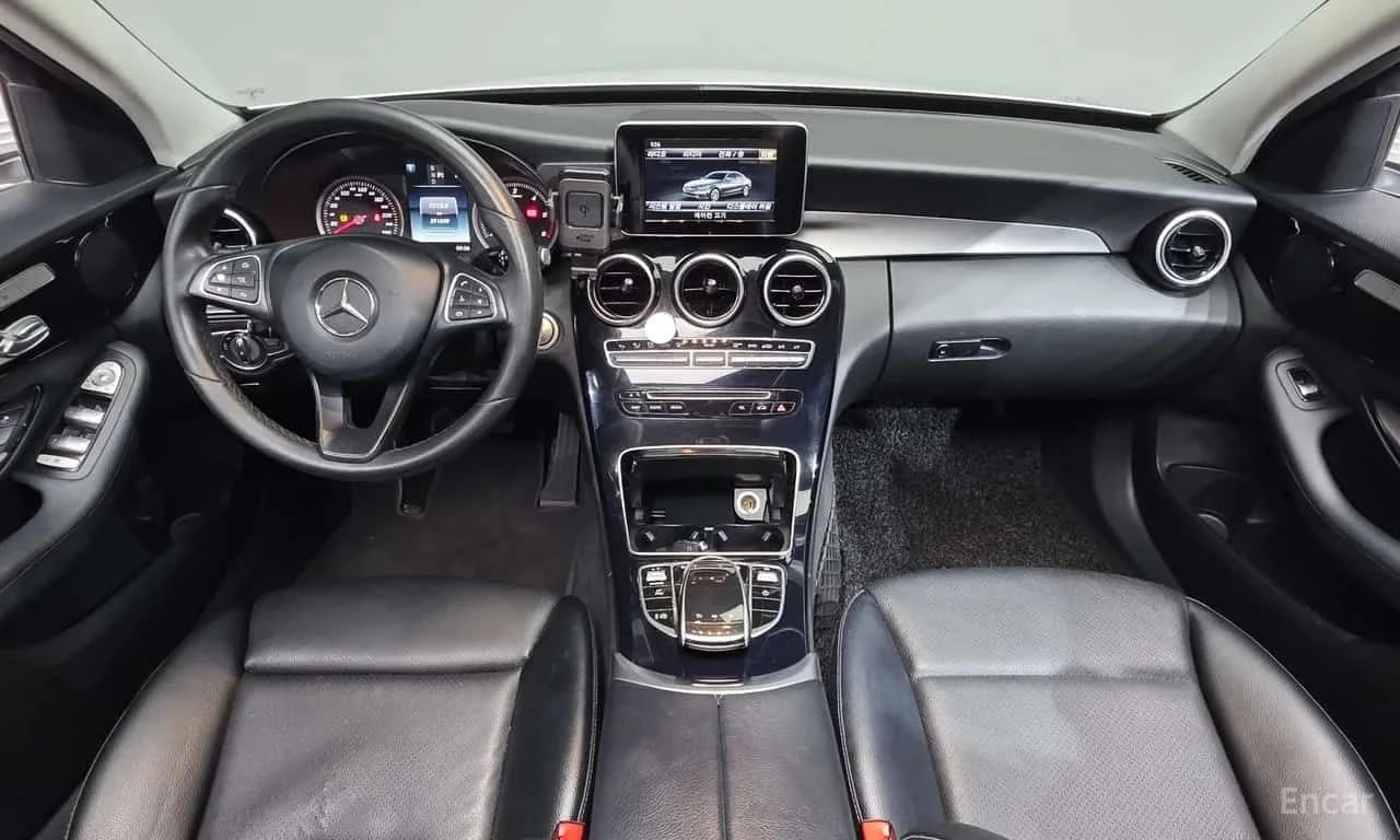 Mercedes-Benz C 200 | АВТОКРЕДИТ БЕЗ ПЪРВОНАЧАЛНА ВНОСКА, снимка 7 - Автомобили и джипове - 55599523