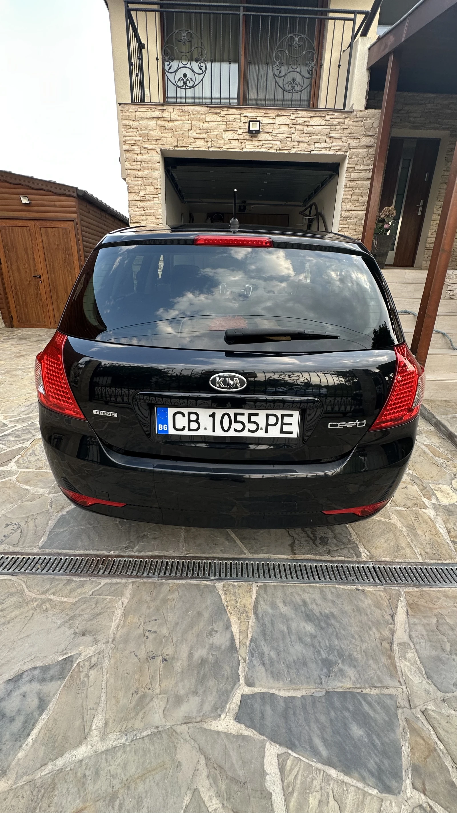 Kia Ceed 1.6L 126 коня, снимка 6 - Автомобили и джипове - 55710759
