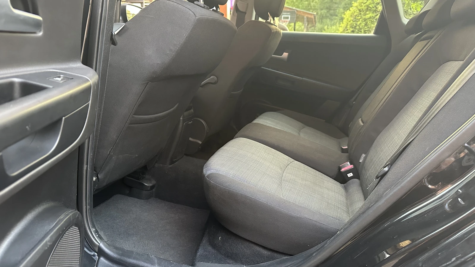 Kia Ceed 1.6L 126 коня, снимка 13 - Автомобили и джипове - 55710759