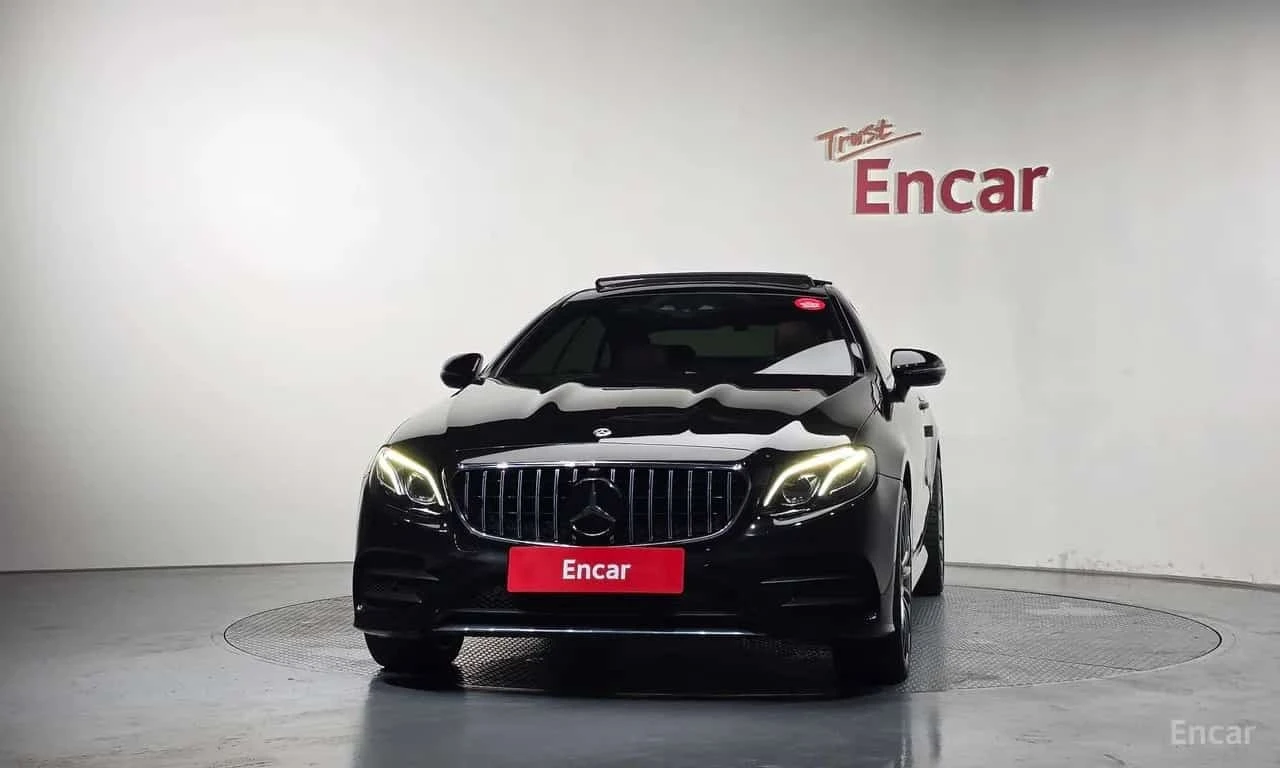 Mercedes-Benz E 220 E220d Coupe, снимка 3 - Автомобили и джипове - 55783623