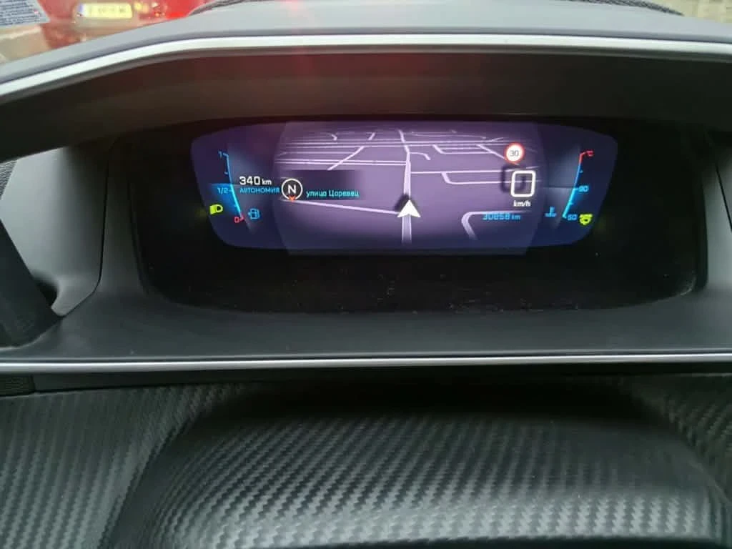Peugeot 208 1.2 Turbo 101 hp, снимка 9 - Автомобили и джипове - 55868059