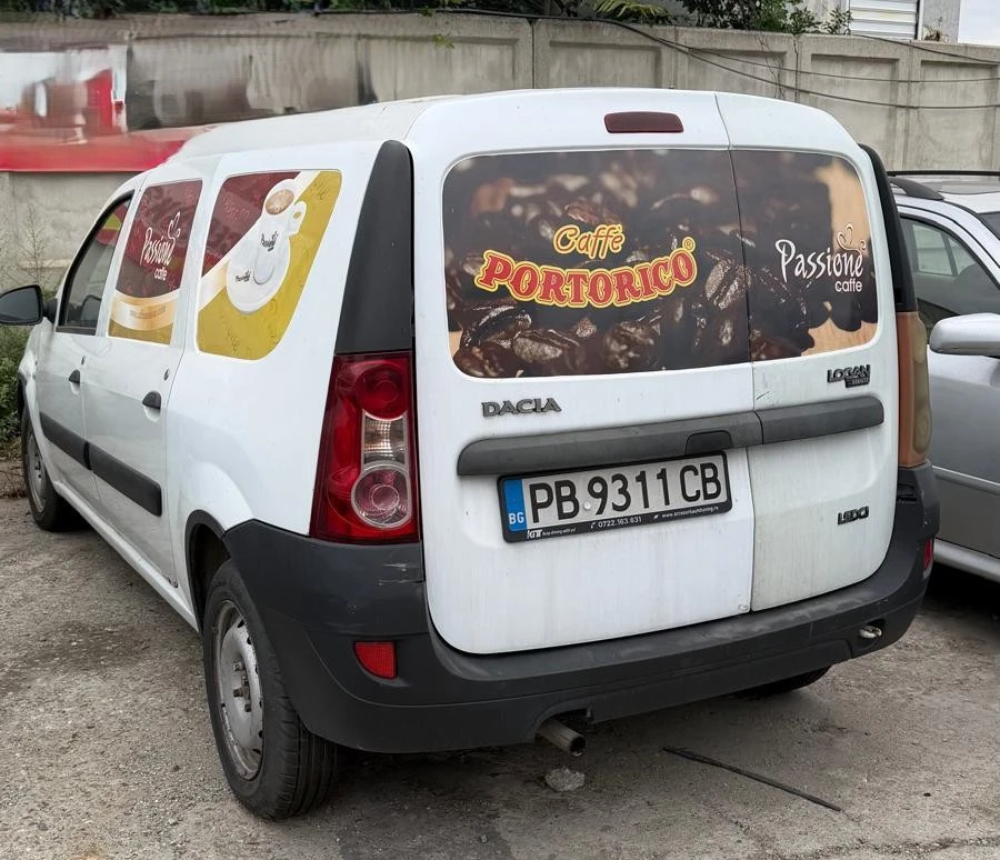 Dacia Logan 1.5 D, снимка 4 - Автомобили и джипове - 56429404