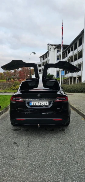 Обява за продажба на Tesla Model X 75D ~46 000 лв. - изображение 2 | Auto.bg Обява за продажба на Tesla Model X 75D ~46 000 лв. - изображение 2