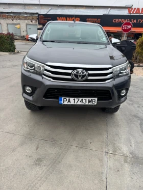 Toyota Hilux 2.4