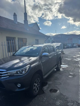 Toyota Hilux 2.4, снимка 8