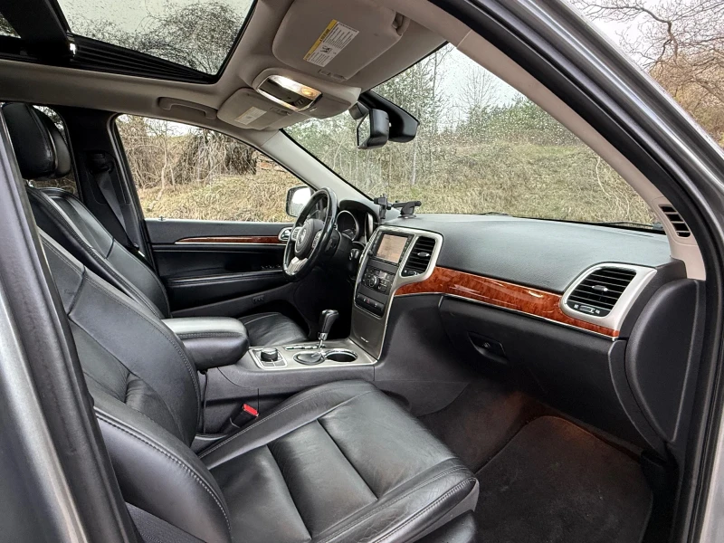 Jeep Grand cherokee, снимка 9 - Автомобили и джипове - 52318485