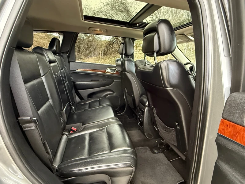 Jeep Grand cherokee, снимка 10 - Автомобили и джипове - 52318485