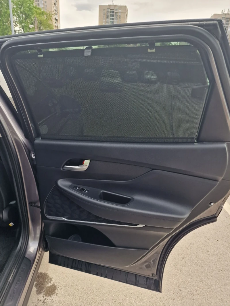 Hyundai Santa fe 4 x 4 HTRAC 2.2 CRDi, снимка 16 - Автомобили и джипове - 52580008