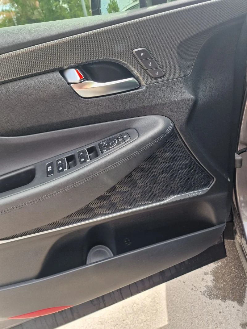 Hyundai Santa fe 4 x 4 HTRAC 2.2 CRDi, снимка 6 - Автомобили и джипове - 52580008