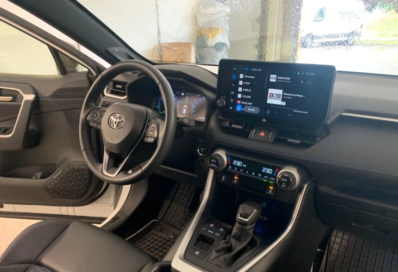 Toyota Rav4 Hybrid Style LED| ACC| Kam| JBL| 360| кожа| наличн, снимка 4 - Автомобили и джипове - 53238644