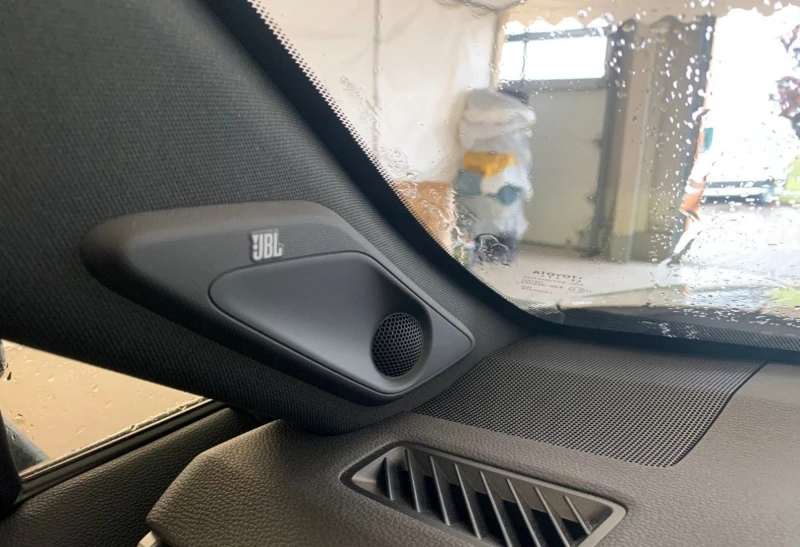 Toyota Rav4 Hybrid Style LED| ACC| Kam| JBL| 360| кожа| наличн, снимка 15 - Автомобили и джипове - 53238644