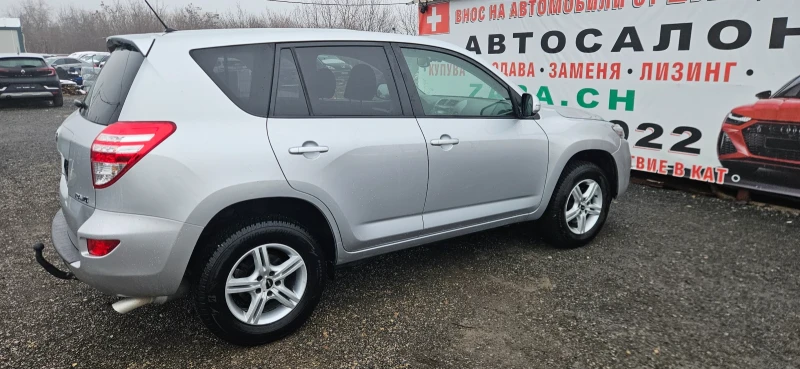 Toyota Rav4 2.0i 158ks.Швейцария, снимка 6 - Автомобили и джипове - 53366083