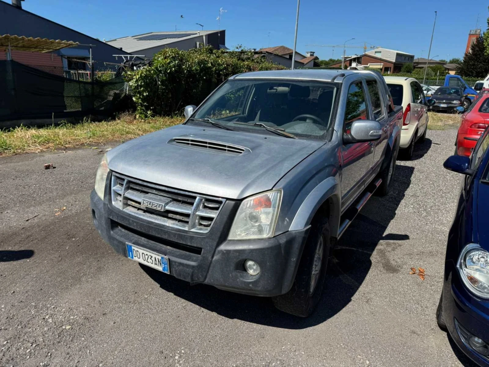 Isuzu D-max 3.0D-АВТОМАТ, снимка 1